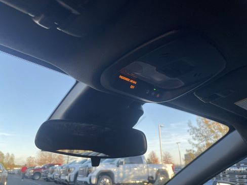 New 2026 Buick Envista Preferred w/ Advanced Safety Package image 19