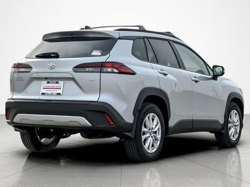 New 2026 Toyota Corolla Cross LE image 5