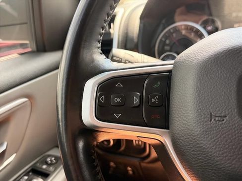 Used 2020 RAM 1500 Big Horn AWD/4WD image 16
