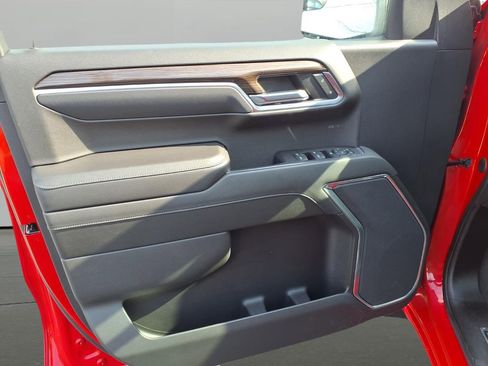 Used 2022 Chevrolet Silverado 1500 LT image 14