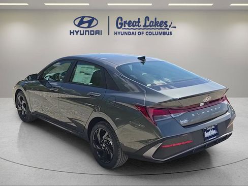 New 2026 Hyundai Elantra Sport FWD image 5