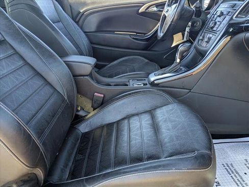 Used 2018 Buick Cascada Premium image 19