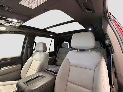 Certified 2023 Chevrolet Tahoe Z71 w/ Luxury Package image 22