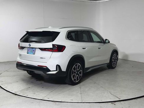 Used 2025 BMW X1 xDrive28i w/ Convenience Package image 2