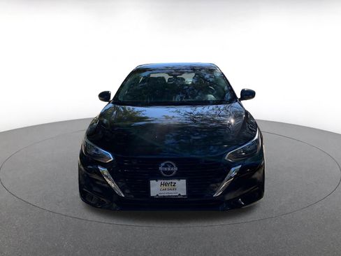 Used 2024 Nissan Sentra SV image 2