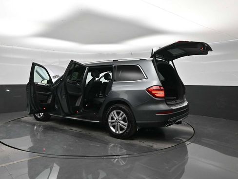 Used 2019 Mercedes-Benz GLS 450 4MATIC image 41