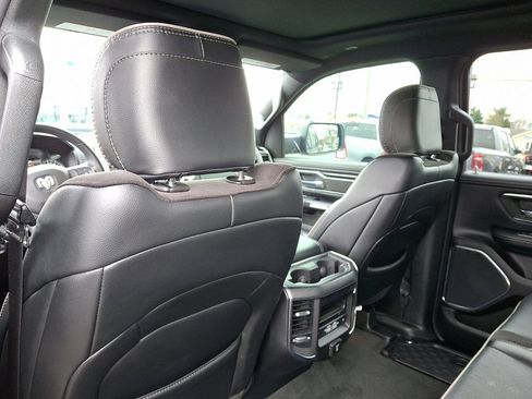 Used 2024 RAM 1500 Laramie image 21
