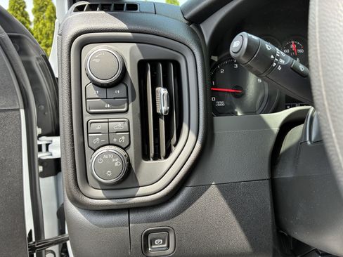 New 2026 Chevrolet Silverado 3500 W/T AWD/4WD image 26