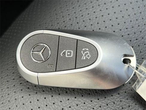 Certified 2024 Mercedes-Benz GLC 300 4MATIC image 25