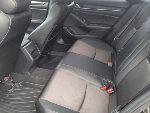 Used 2019 Honda Accord Sport image 11