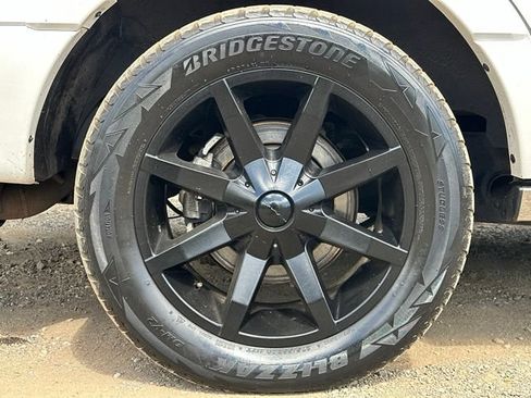 Used 2017 Ford Expedition Platinum AWD/4WD image 24