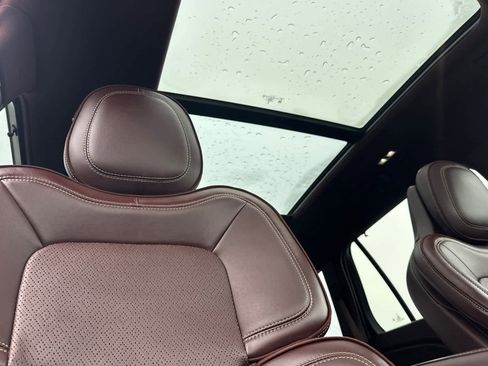 Used 2020 Lincoln Aviator Black Label w/ Dynamic Handling Package image 18