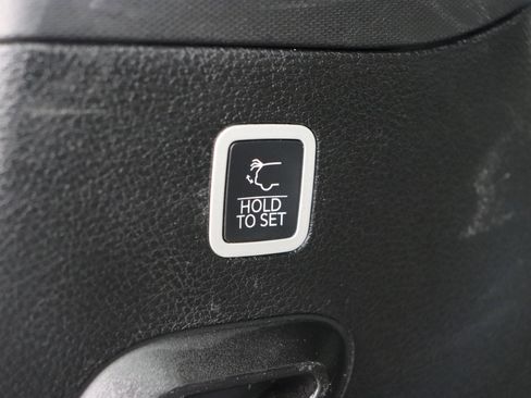 Used 2024 Jeep Wagoneer Series III image 70