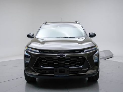 Used 2024 Chevrolet Trax ACTIV w/ Sunroof Package FWD image 12