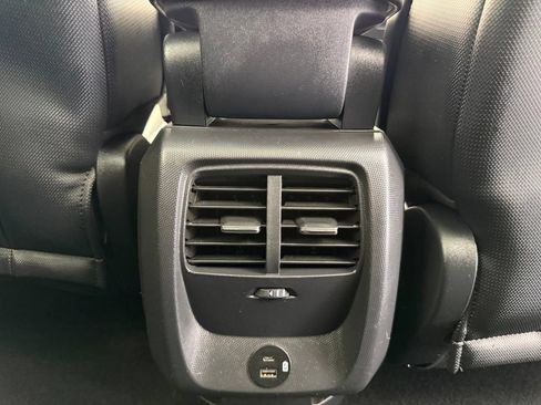 Used 2021 Ford Mustang Mach-E Premium AWD/4WD image 30