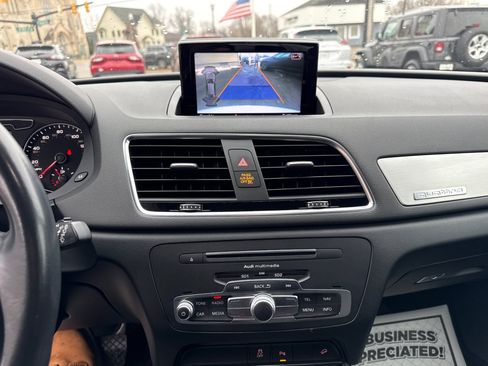 Used 2018 Audi Q3 2.0T Premium Plus w/ Premium Plus Package image 15