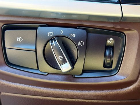 Used 2015 BMW X5 xDrive35i image 10