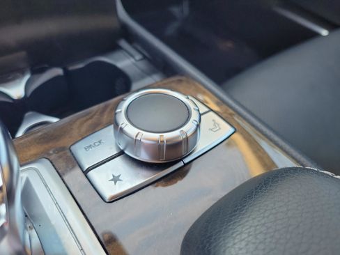 Used 2015 Mercedes-Benz SL 400 image 26