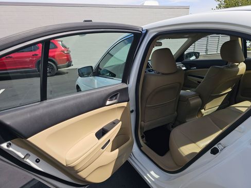 Used 2012 Honda Accord SE image 18