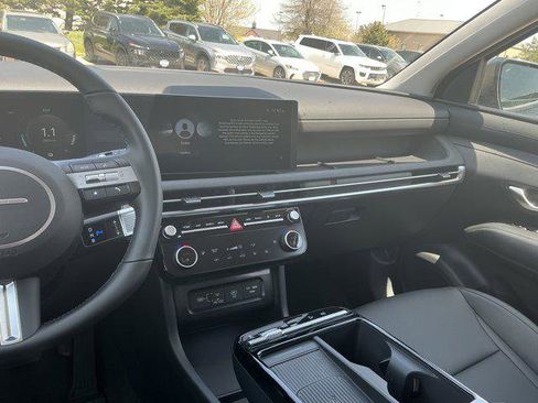 New 2025 Hyundai Tucson SEL image 7