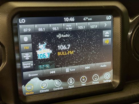 Used 2023 Jeep Wrangler Unlimited Sport image 21