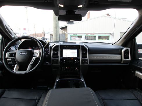 Used 2018 Ford F350 Lariat w/ Lariat Ultimate Package image 12