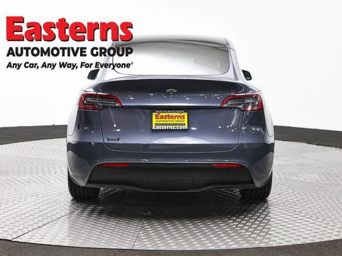 Used 2021 Tesla Model Y Long Range AWD/4WD image 6