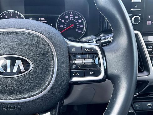 Used 2021 Kia Sorento S w/ Panoramic Sunroof Package image 23