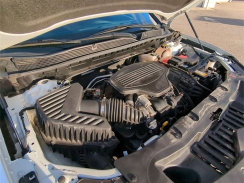 Certified 2022 Chevrolet Blazer RS w/ Enhanced Convenience Package image 30