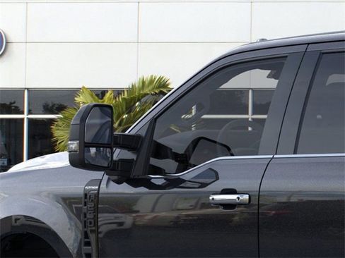 New 2026 Ford F250 Platinum image 20