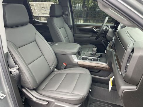 New 2026 GMC Sierra 1500 Elevation w/ Elevation Premium Package AWD/4WD image 29