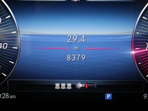 Used 2024 Mercedes-Benz GLA 250 image 8