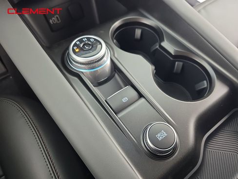 New 2026 Ford Explorer Active w/ Active Comfort Package image 21