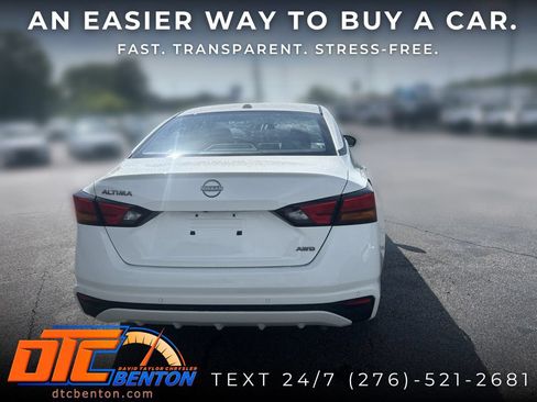 Used 2025 Nissan Altima 2.5 SV AWD/4WD image 4