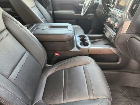 Used 2020 GMC Sierra 2500 Denali w/ Denali Ultimate Package AWD/4WD image 13