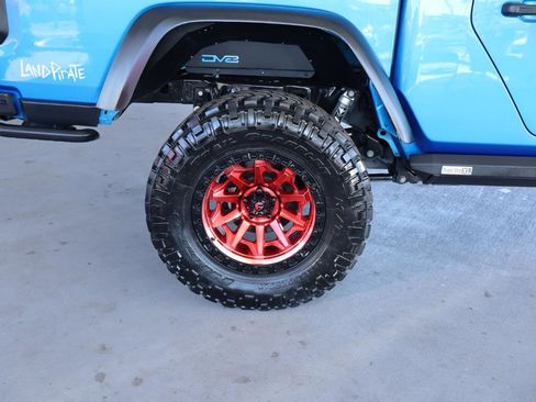 Used 2022 Jeep Gladiator Rubicon image 5