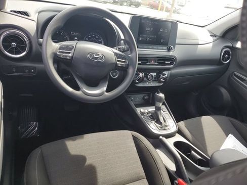 Certified 2023 Hyundai Kona SEL AWD/4WD image 10
