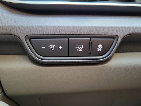 New 2026 Kia Carnival EX FWD image 25