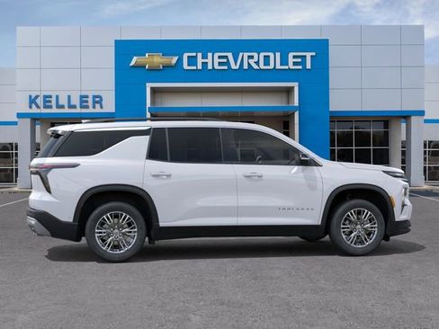 New 2026 Chevrolet Traverse LT FWD image 5