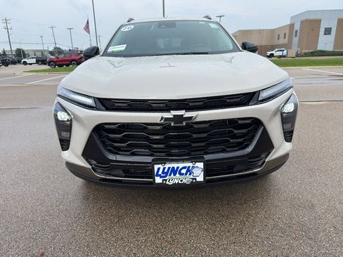 New 2026 Chevrolet Trax ACTIV w/ Driver Confidence Package FWD image 7