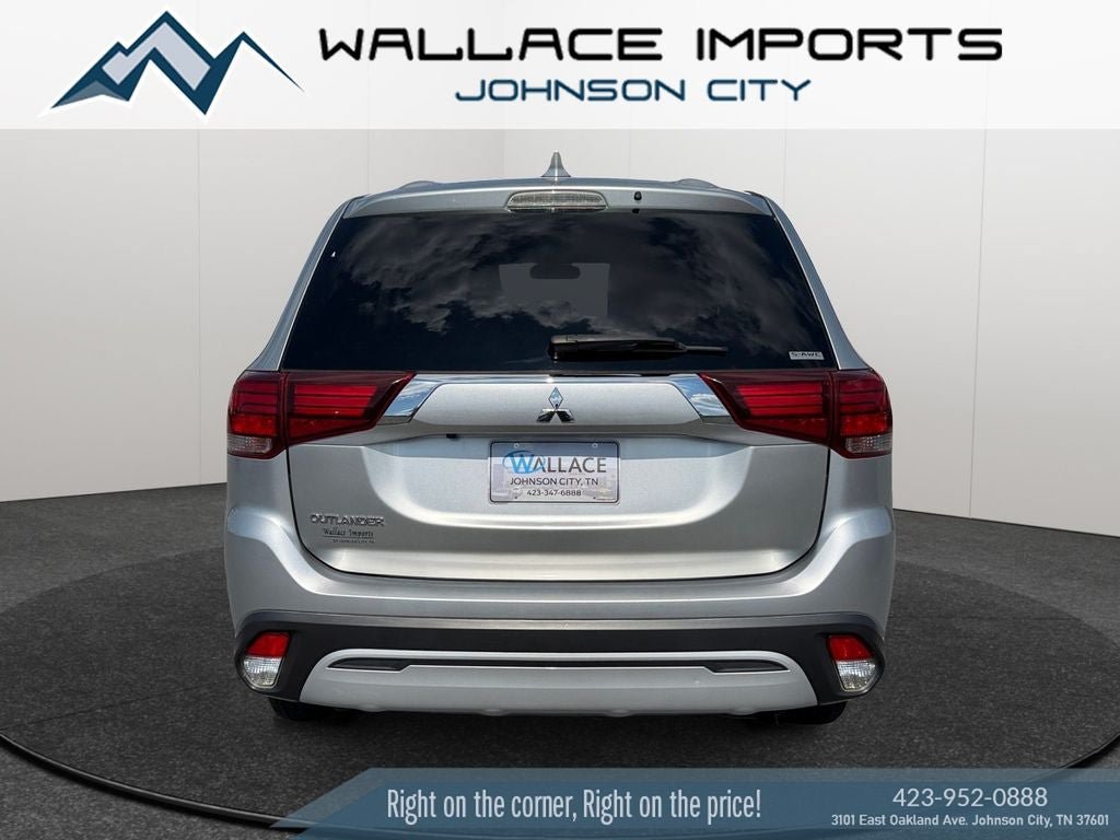 Used 2020 Mitsubishi Outlander ES AWD/4WD image 4