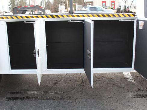 Used 2020 Ford F450 XL w/ Power Equipment Group image 34