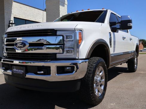 Used 2018 Ford F250 King Ranch w/ King Ranch Ultimate Package image 2