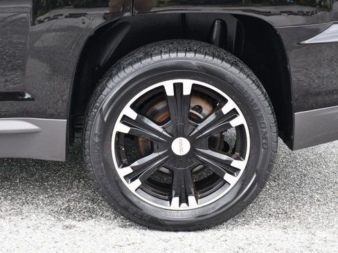 Used 2017 GMC Terrain SLT w/ Open Road Package image 62