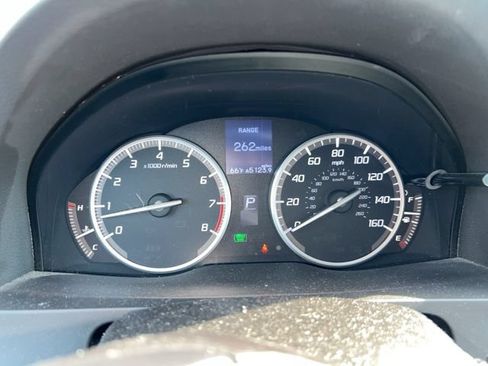 Used 2017 Acura RDX AWD image 11
