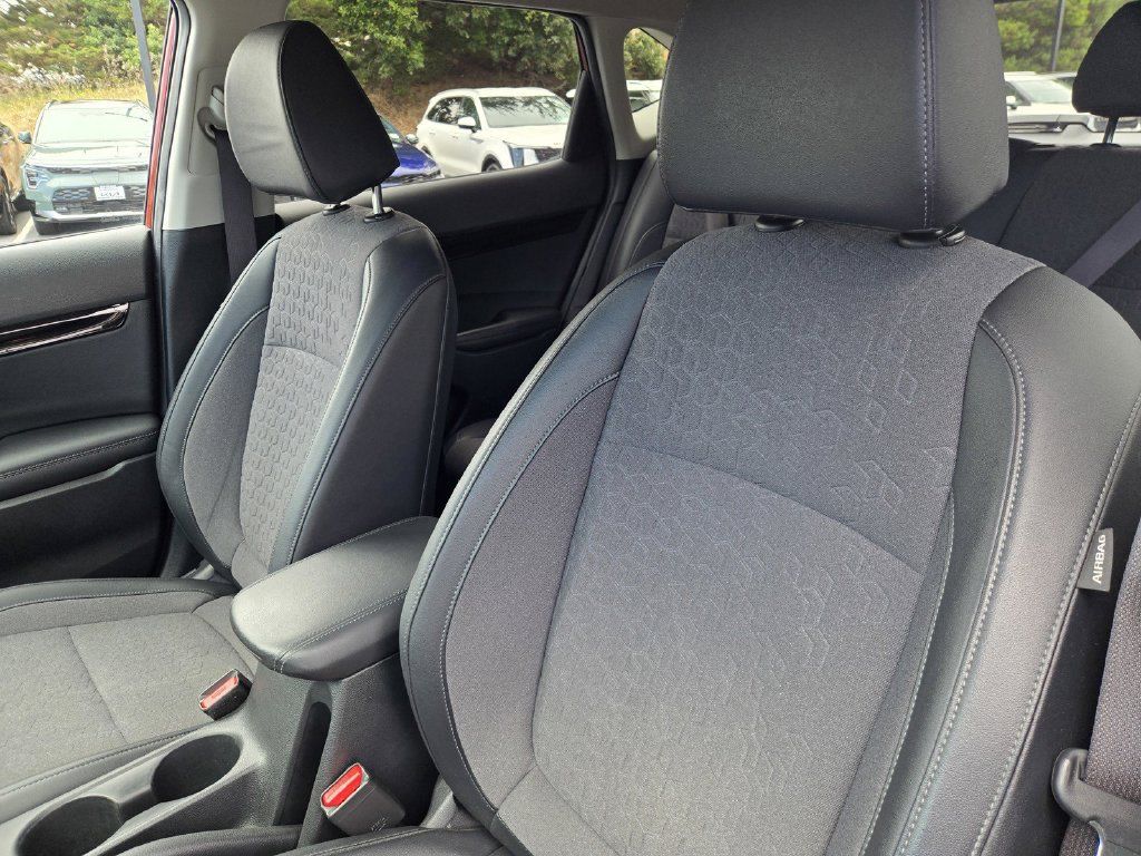 Used 2024 Kia Seltos S FWD image 15
