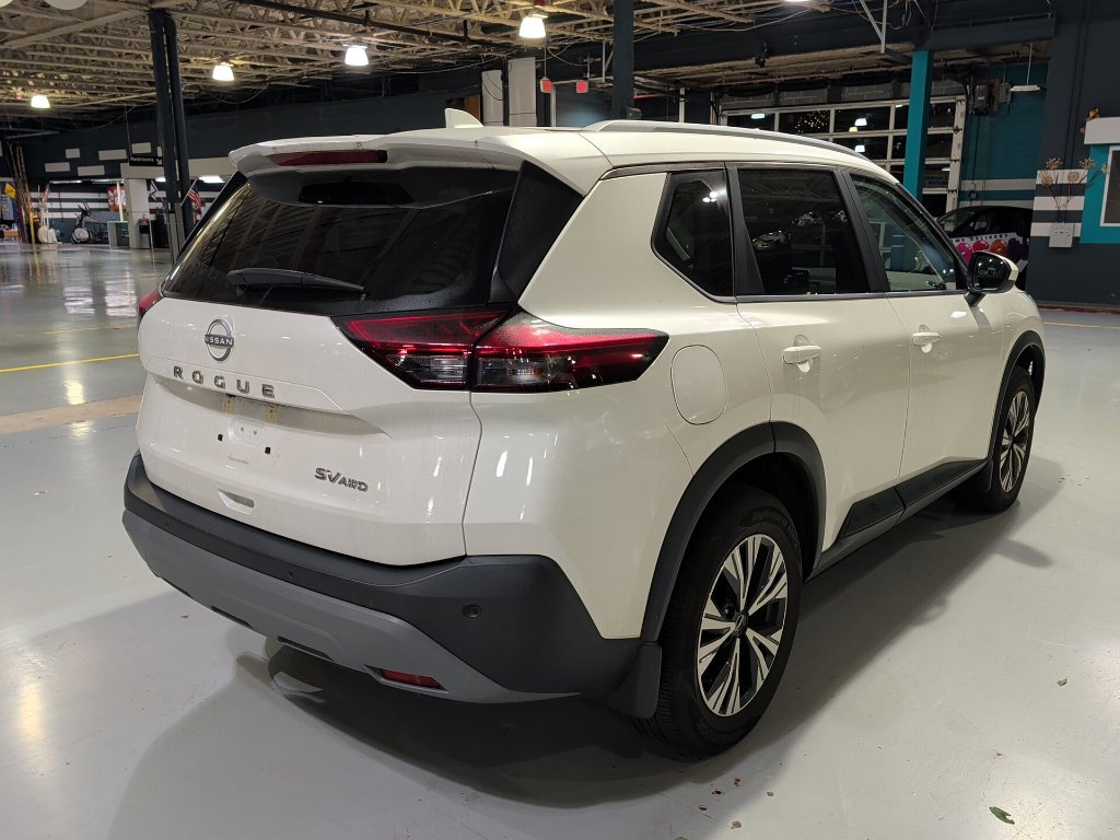 Used 2023 Nissan Rogue SV w/ SV Premium B Package AWD/4WD image 9