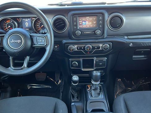 Used 2021 Jeep Wrangler Unlimited Sport AWD/4WD image 26