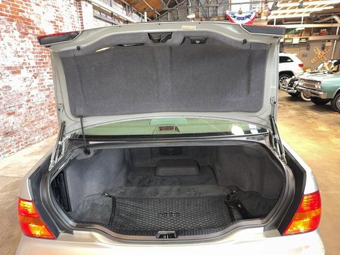 Used 2002 Lexus LS 430 image 77