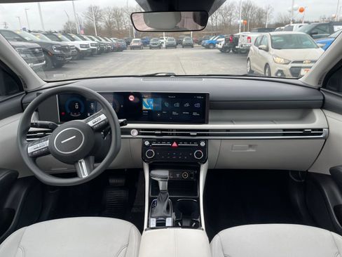 Used 2026 Hyundai Tucson SEL image 16